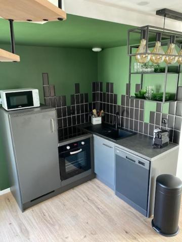 Duplex Proche Gare Vue Tour Perret Avec Parking Gratuit Lägenhet Amiens Exteriör bild